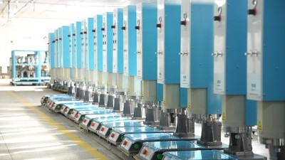 靈科伺服超聲波塑料焊接機在手術工具生產(chǎn)中的應用